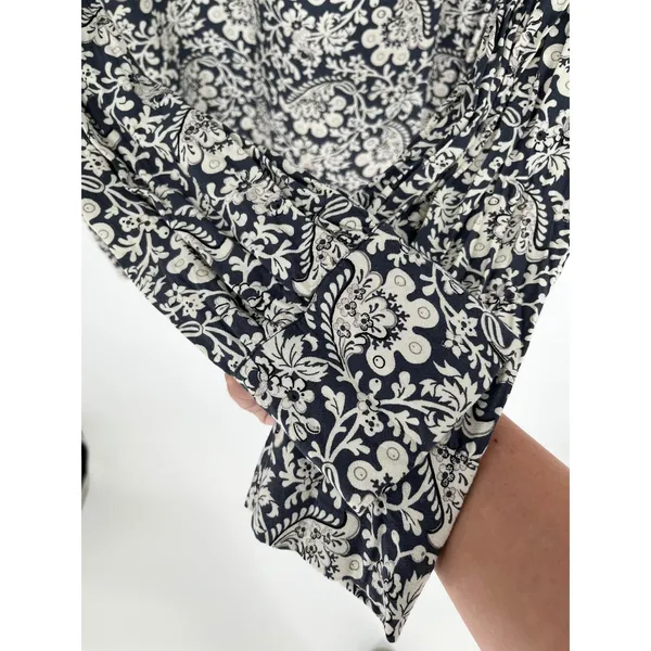 LOFT Blouse Women L Navy Blue White Floral Paisley Long Sleeve Keyhole Back - Image 5