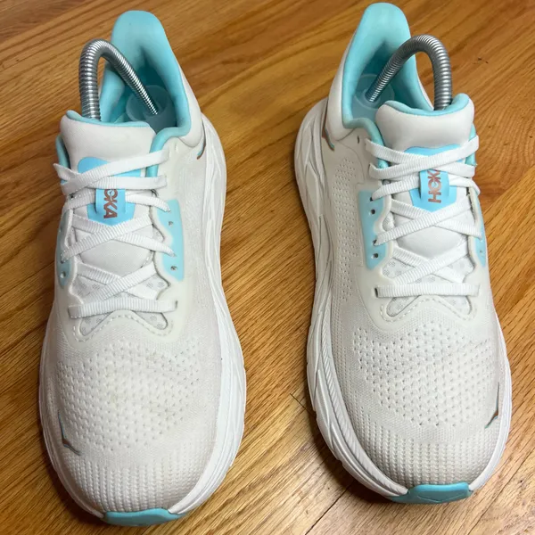 Hoka One One Arahi 7 “Frost Rose Gold” Size 9W B NO BOX - Image 8