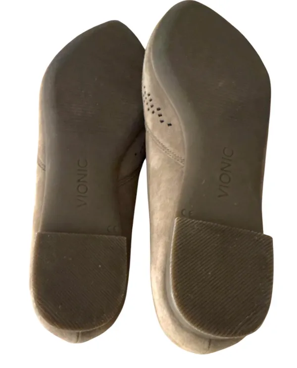 Vionic Posey Perforated Suede Pointed Toe Flats Taupe Size 8 - Image 4