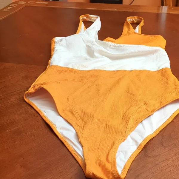 Cupshe | Burnt Orange Color Block One-Piece Size M - Image 2
