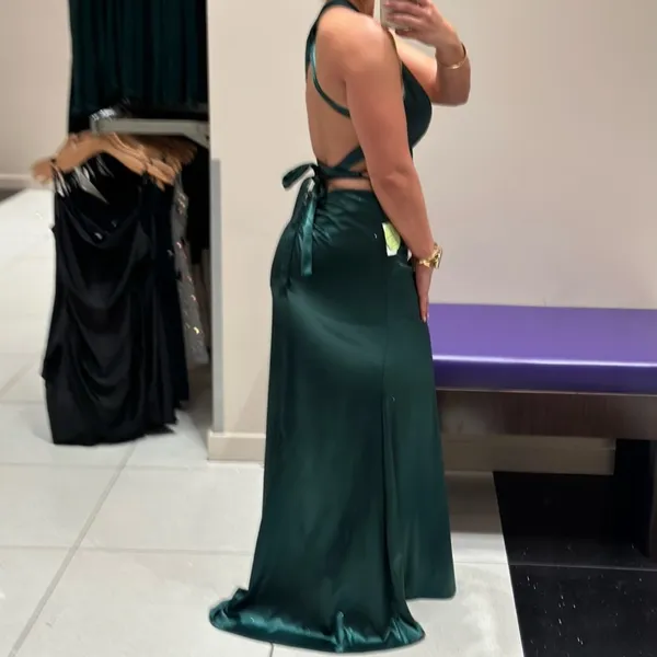 Windsor Bella Formal Glitter Satin Mermaid Dress - Image 4