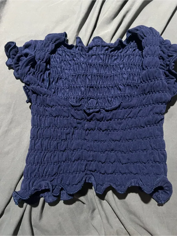 Anthropologie navy ruched crinkly top xs/xxs - Image 9