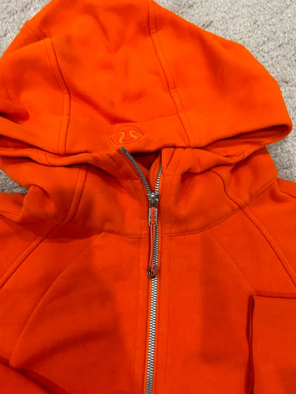 Lululemon Scuba Full-Zip Cropped Hoodie Solar Orange - Image 5