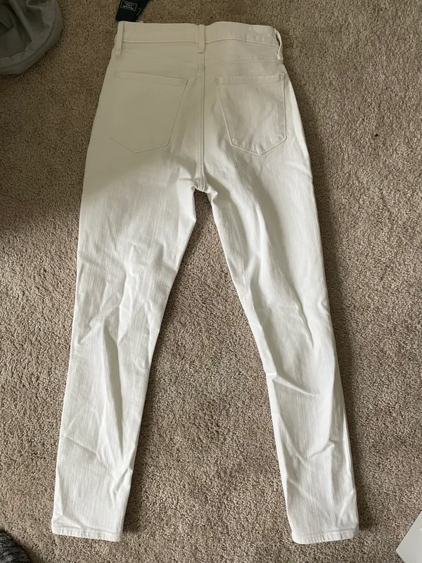 NWT White Abercrombie Jeans - Image 3