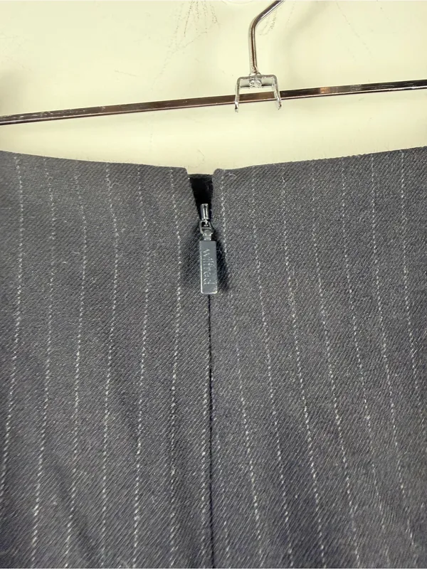 Aritzia Wilfred Twill A-line mini skirt pinstripe in grey and white size 6 - Image 6