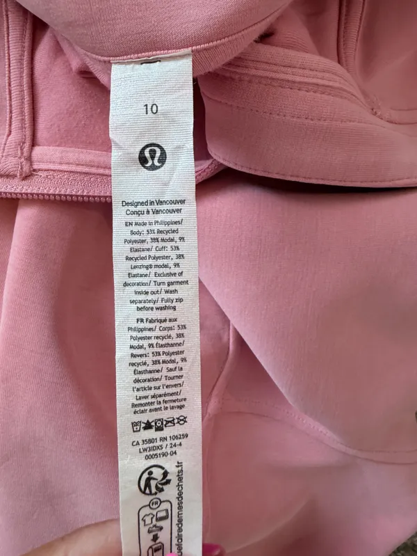 NWT Lululemon Brushed Softstreme Half Zip size 10 - Image 9