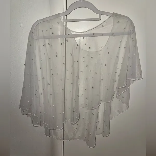 Etsy Ivory Bridal Pearl Cape Wedding Shawl - Image 8