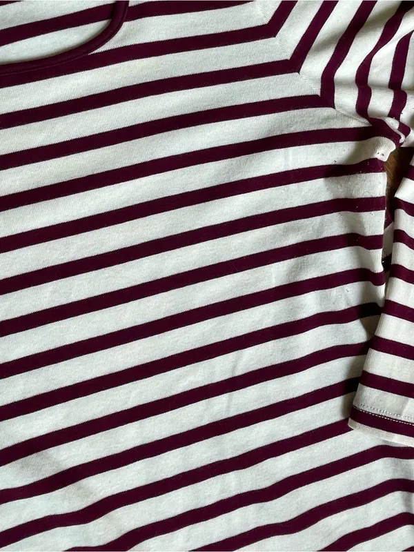 Old Navy Burgundy & White Striped Long Sleeve Top Women’s Size Large - Image 4