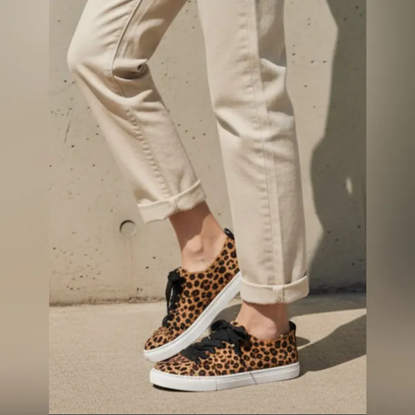 Kate Spade Abbie Sneakers size 7.5 - Image 2