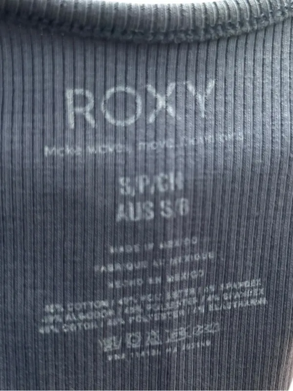 Roxy Blue Ribbed Scoop Crop Tank with Tropical Graphic - Image 6