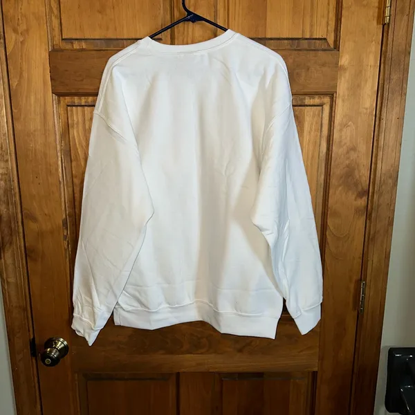 Detroit lions White Sweatshirt with Blue sequin glitter Lions logo size XL - Image 3