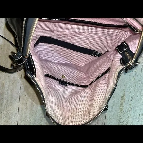 Dooney & Bourke satchel black patent leather Glossy Double Handles‎ - Image 6