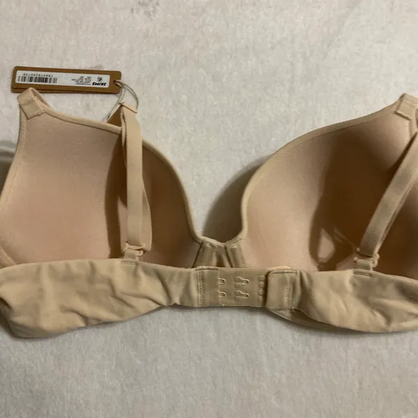SKIMS T-Shirt Bra 36B - Image 3