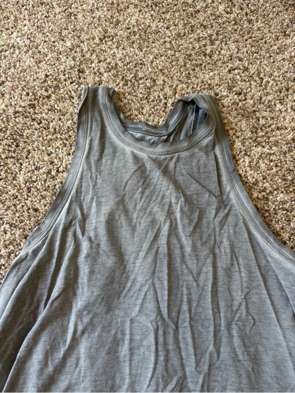 Lululemon Gray Tie Tank Top - Image 3