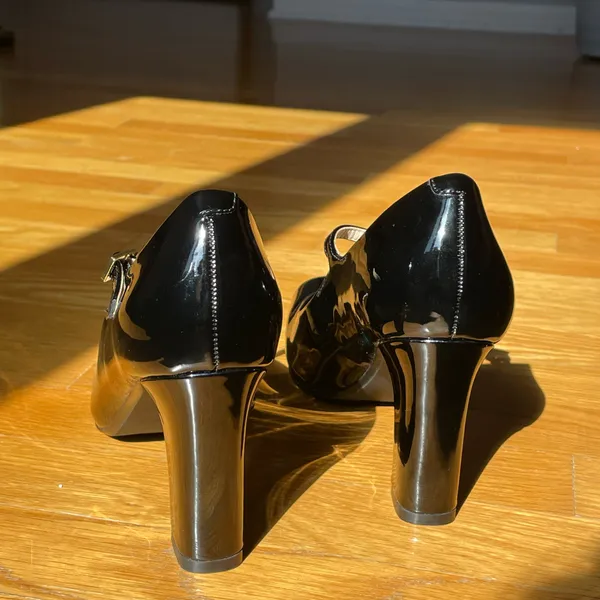 Newbella Women’s Size 7 Black Patent Mary Jane Block Heel Pumps Square Toe - Image 10