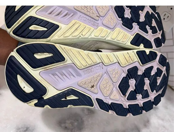 Hoka One One Arahi 5 Women's Running Shoes Blanc De Blanc / Outer Space US11 B - Image 5