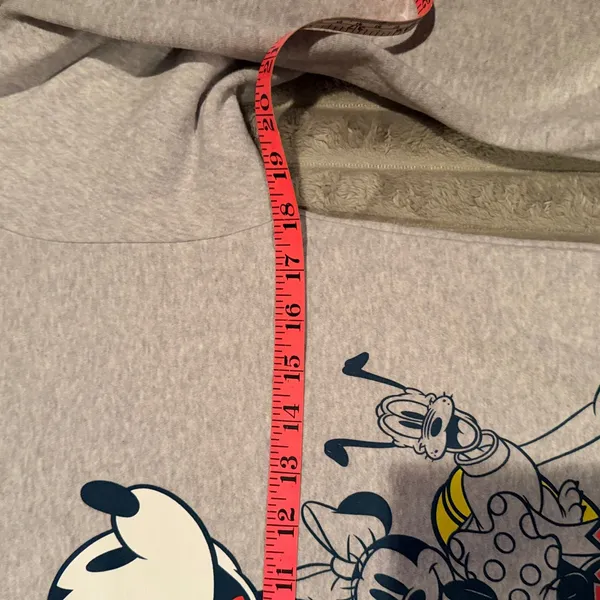 Disney Mickey & Friends Graphic Sweatshirt Heather Grey XS‎ XS(1) - Image 3