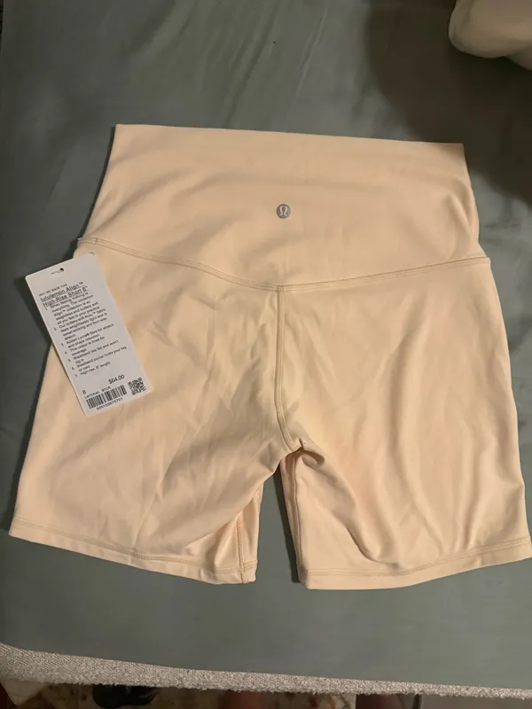 Lululemon Align Biker Shorts 6" High-Rise - Image 2