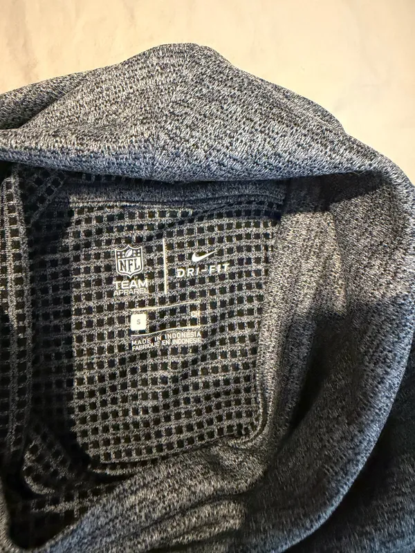 Raiders NFL Sweatshirt - Image 2