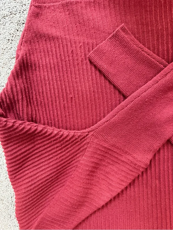 French Connection Burgundy Ribbed Batwing Mock Neck Sweater Large Oversized - Image 8