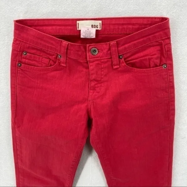 BDG‎ Pink Denim Stretch Cropped Skinny Jean Low Rise Size 26 - Image 3