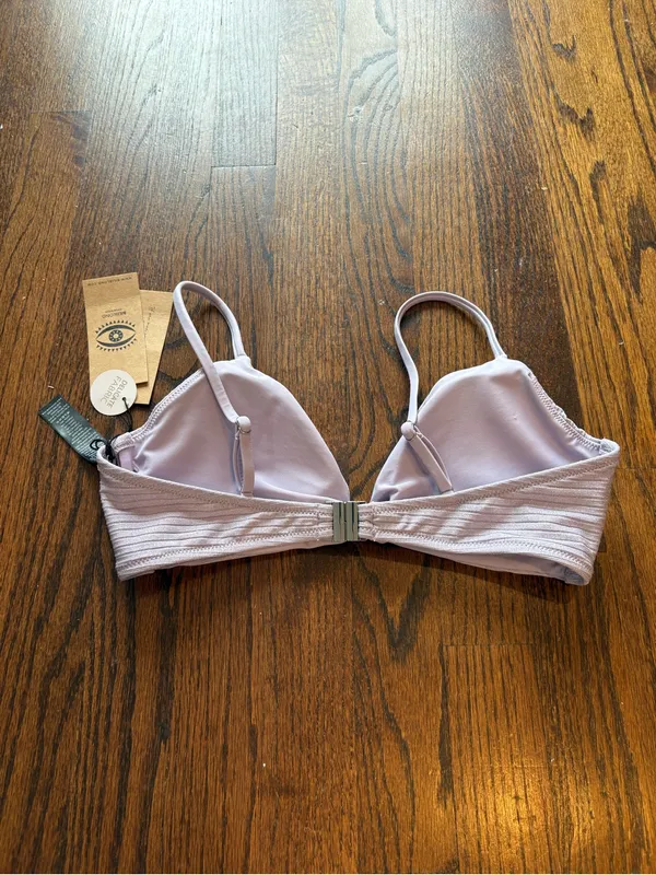 NWT shimmery purple bikini top Size M - Image 6