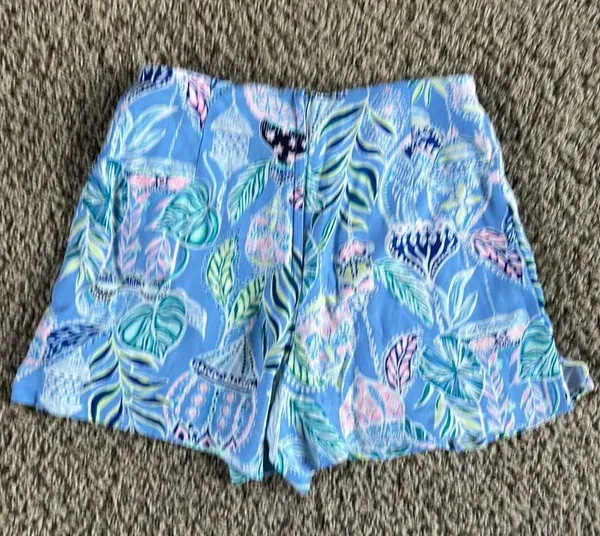 Lilly Pulitzer Shorts - Image 3