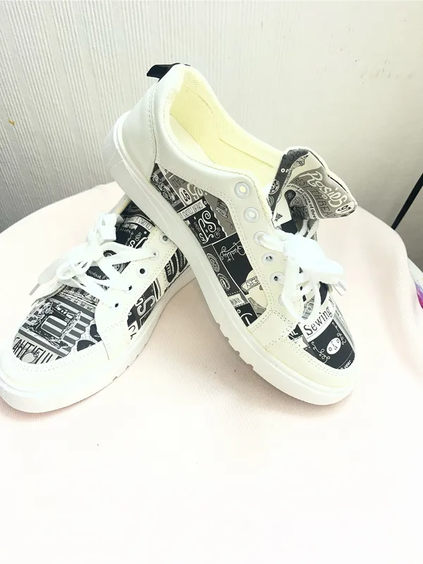 Women’s White Graphic Athletic Sneakers - Image 10