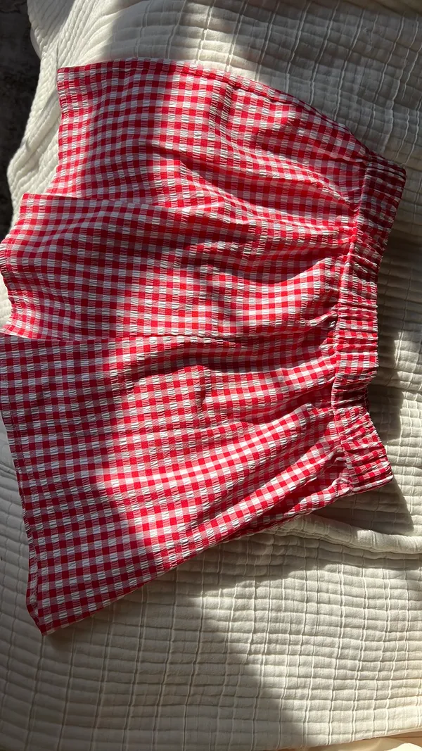 Red gingham shorts Size XS - Image 3