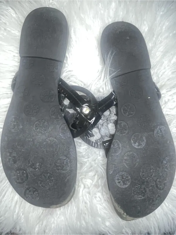 Very Well Loved Tory Burch Black Sandals - Image 8