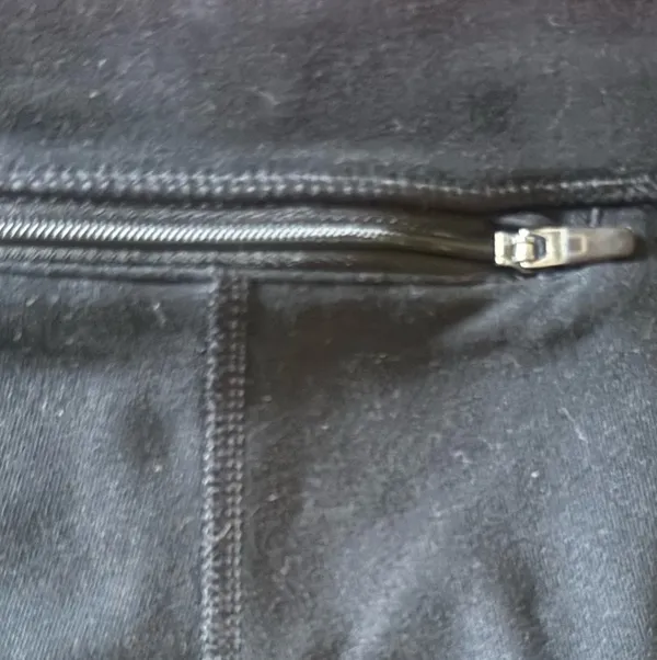 Nike Capri Dri-Fit Leggings Black Medium - Image 7