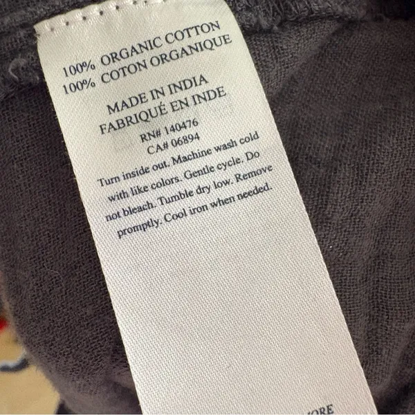 FAHERTY Everleigh Organic‎ Cot-ton Gauze Button Front Blouse Gray Size Small - Image 7