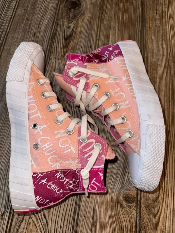 Converse 272574C Not a Chuck Pink High Top Size 5 Sneakers - Image 5