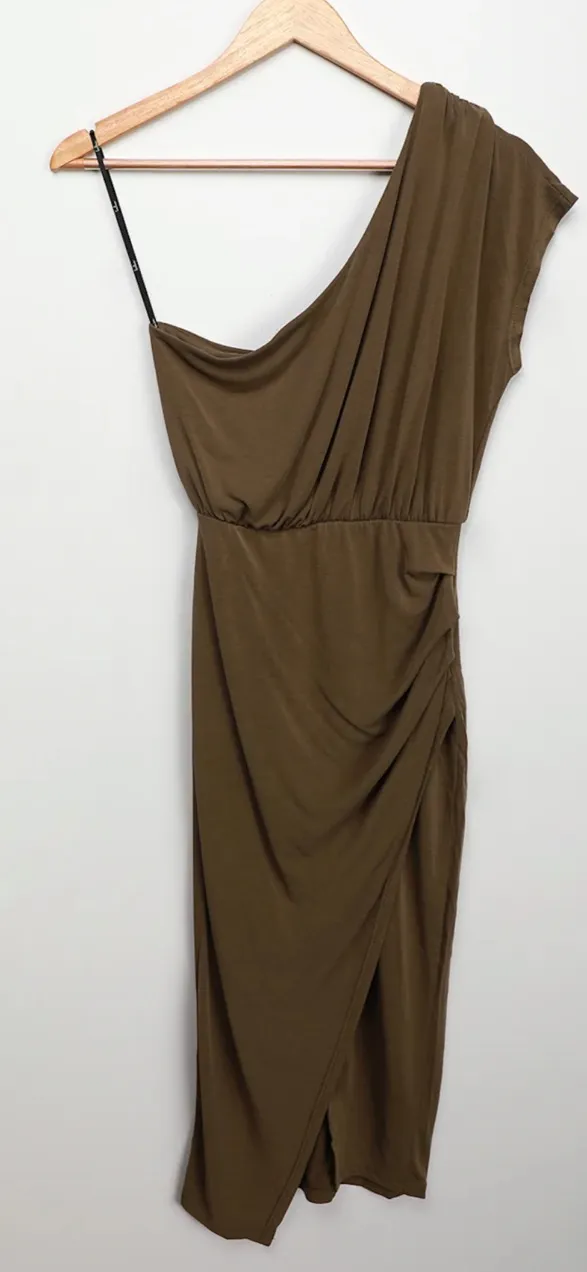 Lulus Green One-Shoulder Midi Dress - Image 3