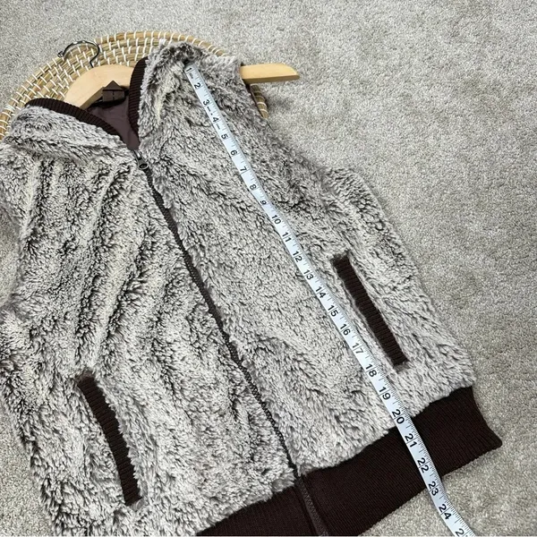 Patagonia Women’s Conejo Vest Hooded Fleece Fuzzy Full Zip in Java Brown Size S - Image 12