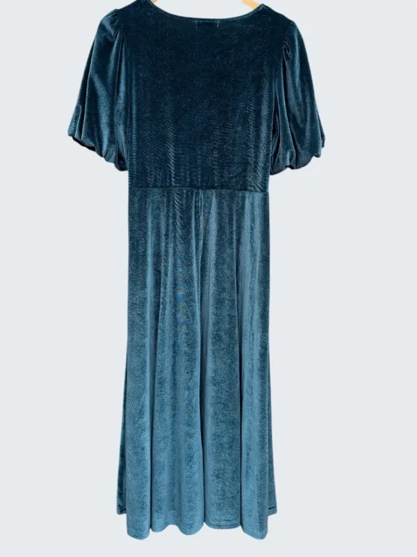 Baltic Born Velvet Midi Dress - Image 5