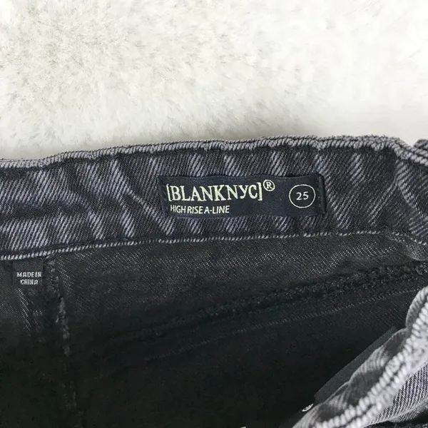 BLANK NYC Black High Rise Jean Shorts 25 - Image 2