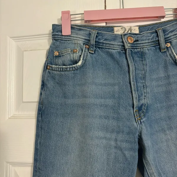 Free People We The Free Maggie Heavily Distressed Crop Jeans - Image 7