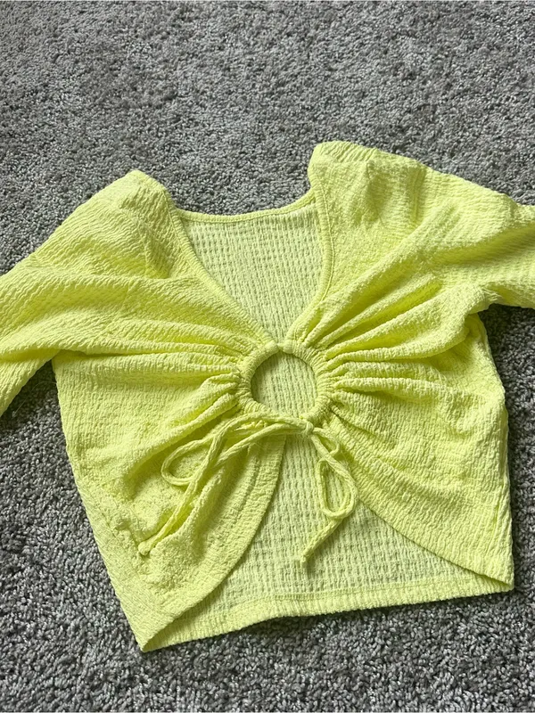 O'Neill Neon Yellow Cinched Front Blouse - Image 2