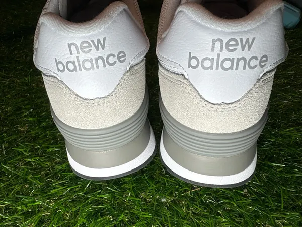 New Balance Unisex Sneakers 574 women’s 8.5 - Image 4