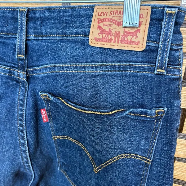 Levi Strauss 721 High Rise Skinny Leg Jeans Size‎ 29 - Image 4