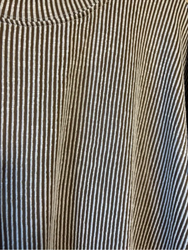 Zenana Outfitters Top Shirt Short Sleeve Oversized Stripe Brown White Medium - Image 3