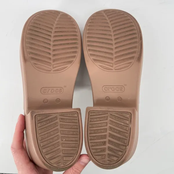 Crocs Brooklyn Slide Block High Shine Heel Sandals Latte Tan Women 11 Chunky Y2K - Image 9