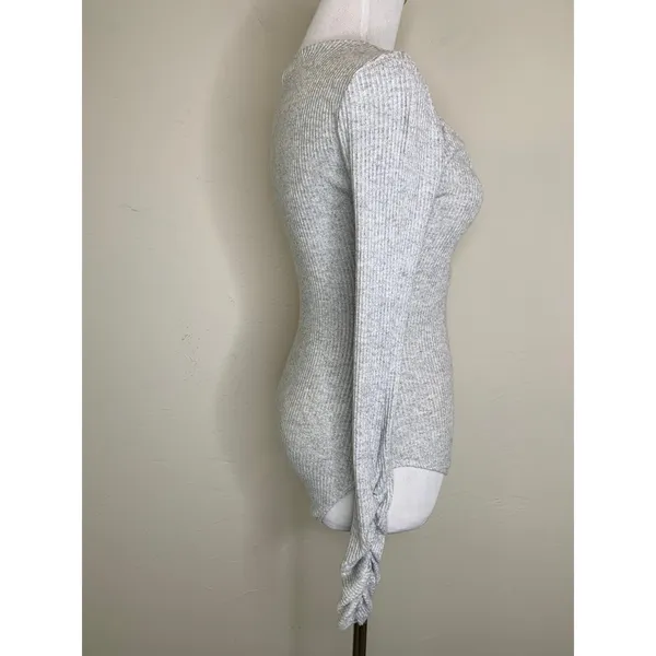 NWT Free People OB878253 Pebble Gray Cozy Up With Me Bodysuit Sz Small - Image 4