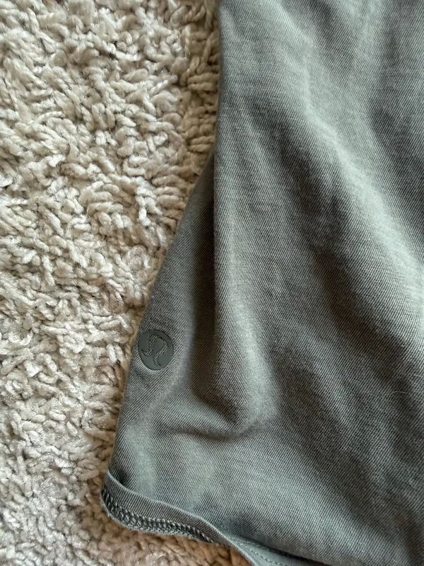 Green Lululemon Top - Image 3