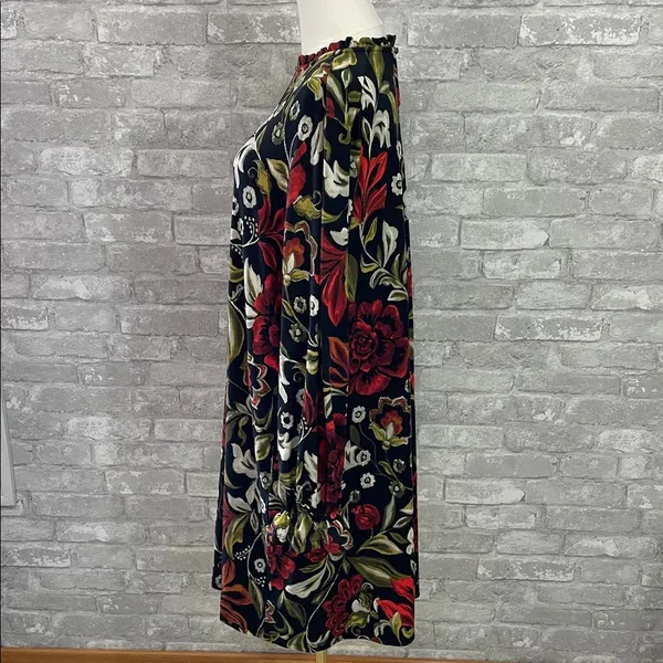 Maurices 24/7 Black and Red Lila Floral Long Sleeve Dress - Image 3