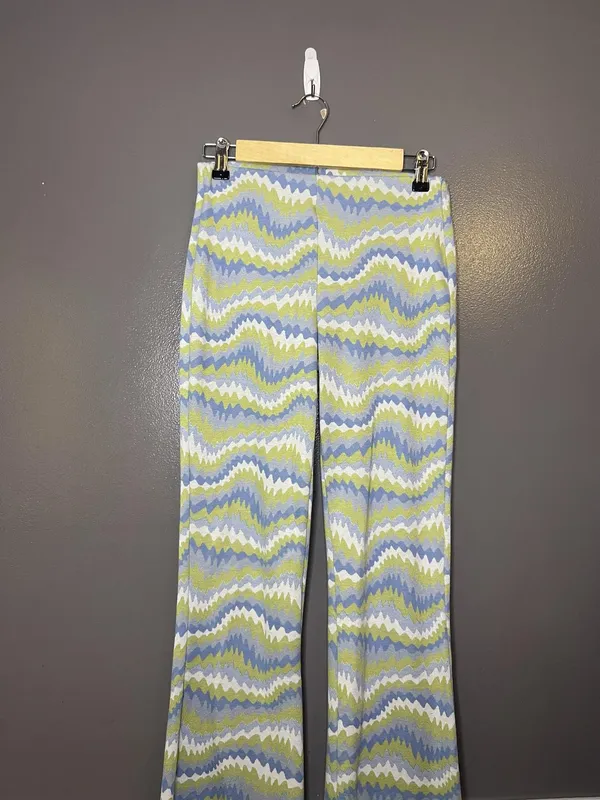 Urban Outfitters Pants Womens Small Multicolor Knit Flare Leg Geometric Stretch - Image 3