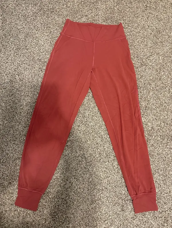 Lululemon Align Joggers 28" - Image 2