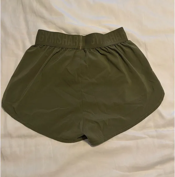 Gymshark Shorts XS - Image 3