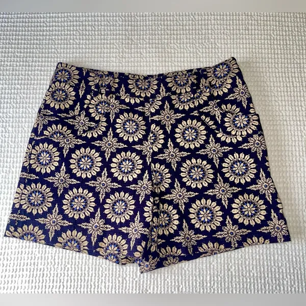 Anthropologie Elevenses Blue and cream Floral High Waist Shorts - Image 3